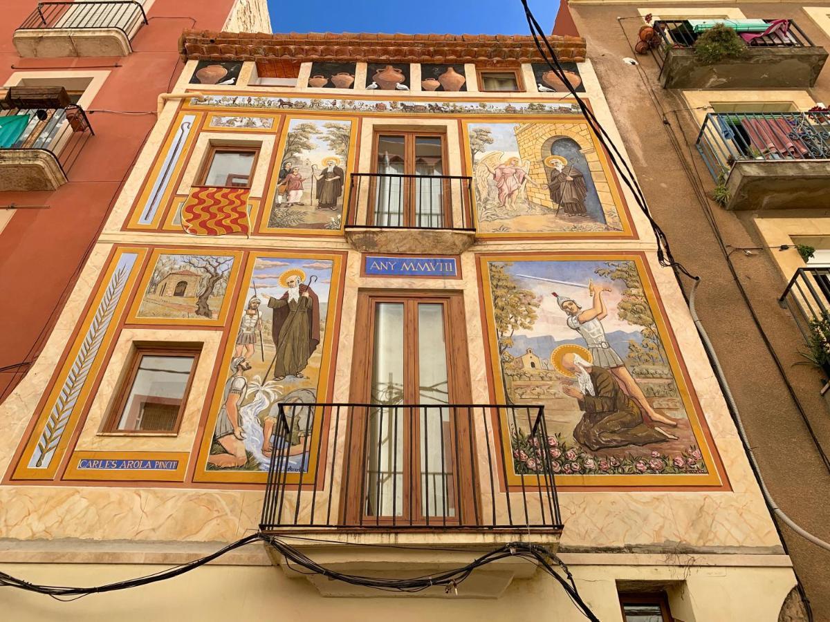 Duplex En Planta Baja Junto A La Catedral Daire Tarragona Dış mekan fotoğraf